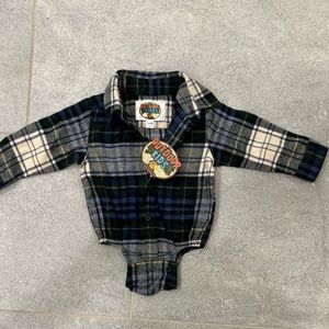 NWT Bass pro flannel button up bodysuit 3-6m